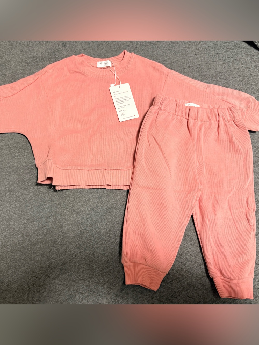 NWT Roobear kids sweatsuit